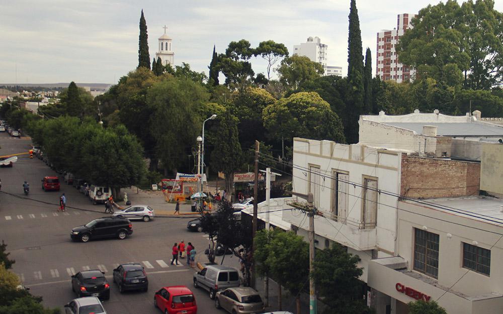 Hotel City Trelew Esterno foto